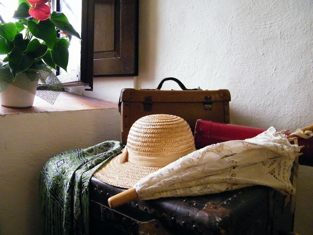 B&B Il Glicine Montefollonico Экстерьер фото